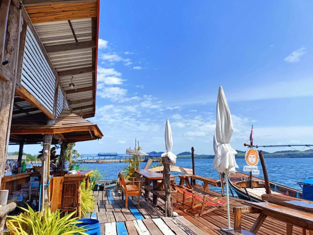 Homestay&Chaoleyseafoodrestaurant Ko Pu Exterior photo