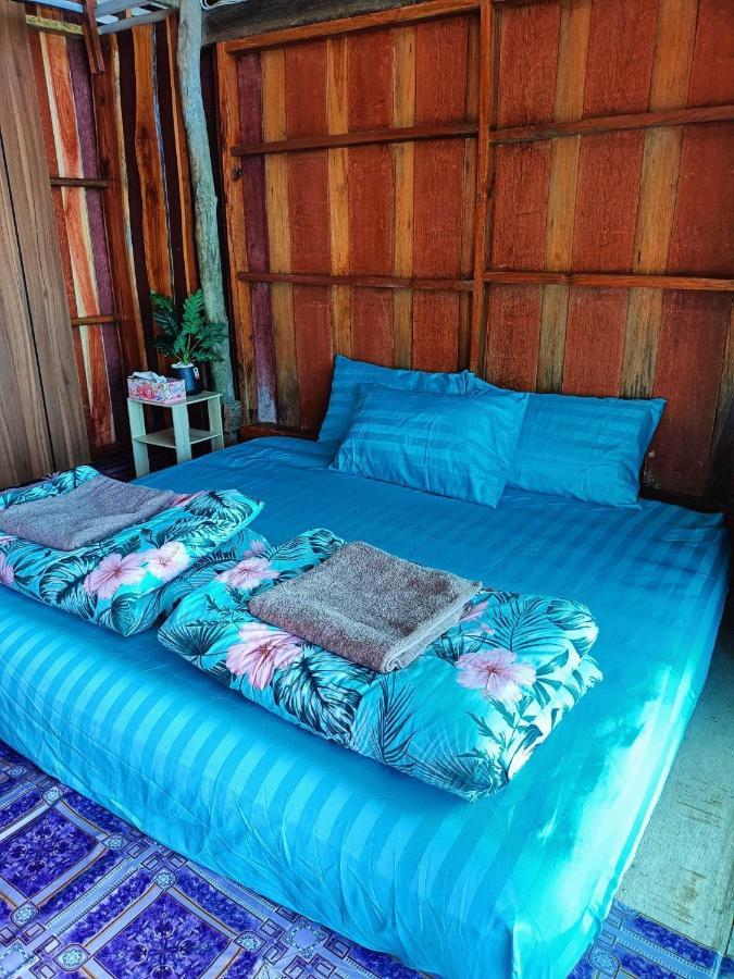 Homestay&Chaoleyseafoodrestaurant Ko Pu Exterior photo