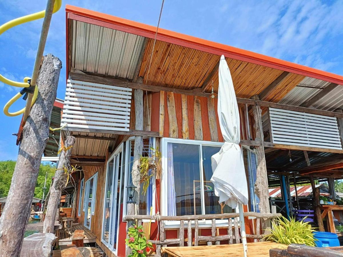 Homestay&Chaoleyseafoodrestaurant Ko Pu Exterior photo